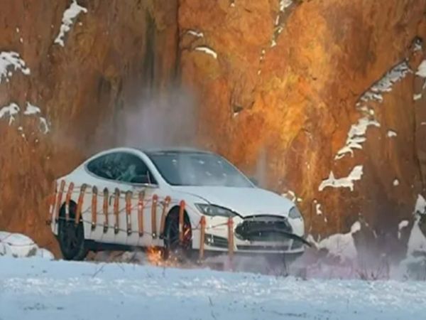 Man blows up his Tesla car with 30 kg dynamite after being told repairs will cost Rs 17 lakh Video Goes Viral