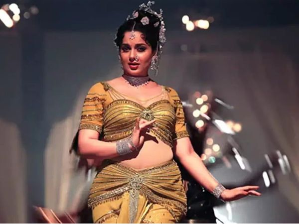 Thalaivi film release date postponed