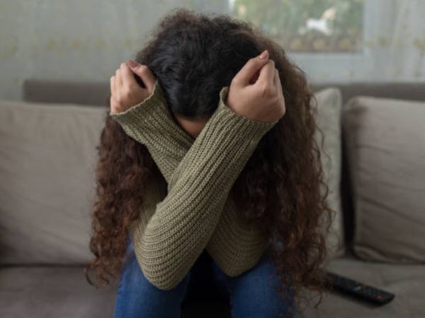 How To Become Emotionally Strong, Know Here Tips To Become An Emotionally Strong Person