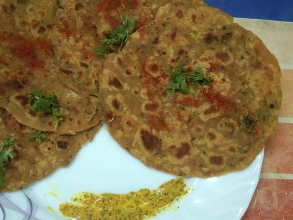 Tomato Paratha