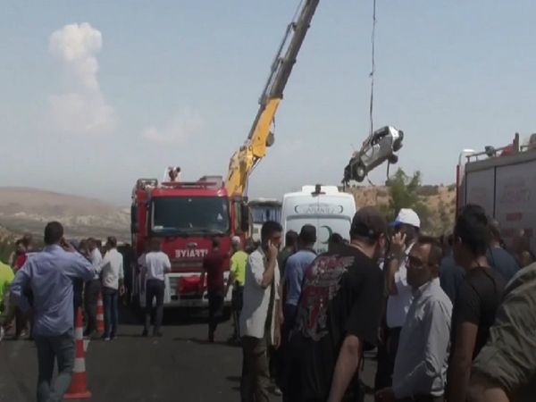 Turkey At least 32 people killed in Turkey in separate crashes at accident sites