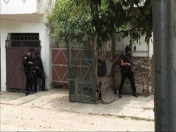 Lucknow ATS conducts searches in Kakori area of Lucknow, Nabs 2 Al-Qaeda Terrorists 