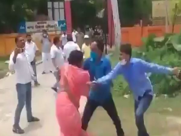 UP block Pramukh elections Stone pelting and firing among BJP-SP workers in many districts