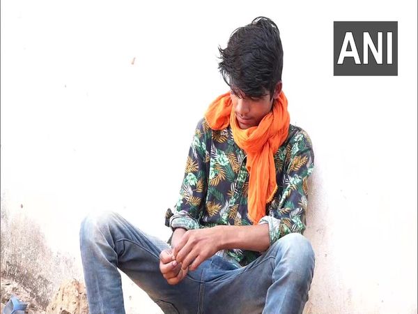 Uday from Madhya Pradesh who was assumed dead 3 years ago has returned home amid Lockdown