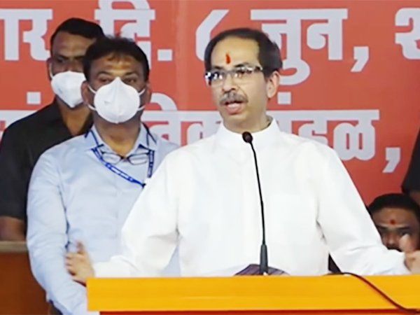 उद्धव ठाकरे ने औरंगाबाद में बीजेपी से कहा- 'हिम्मत है तो जाकर कश्मीर में हनुमान चालीसा का पाठ करो'