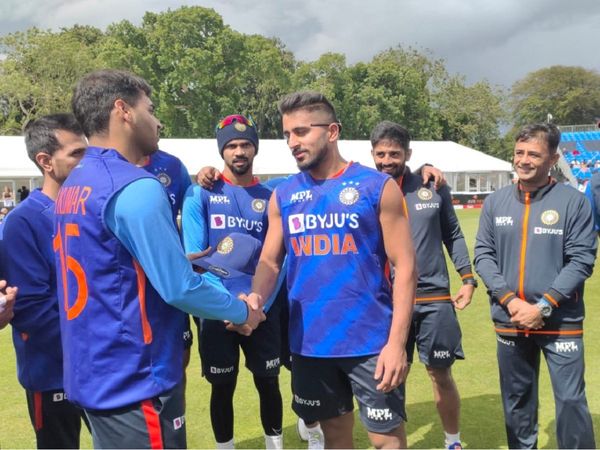 Umran-Malik-Bhuvneshwar-kumar