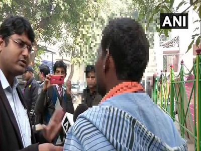 Unnao rape victim father says we demands encounter killing of accused citing justice delivered by Hyderabad police Unnao rape victim father says we demands encounter killing of accused citing justice delivered by Hyderabad police