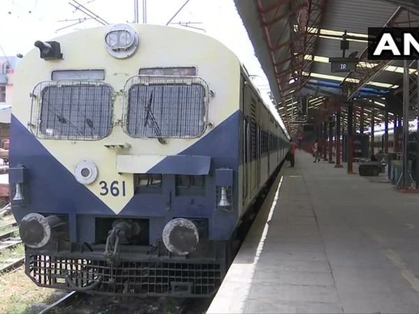 Northern Railway runs unreserved mail express train, not allowed to go on platform without ticket