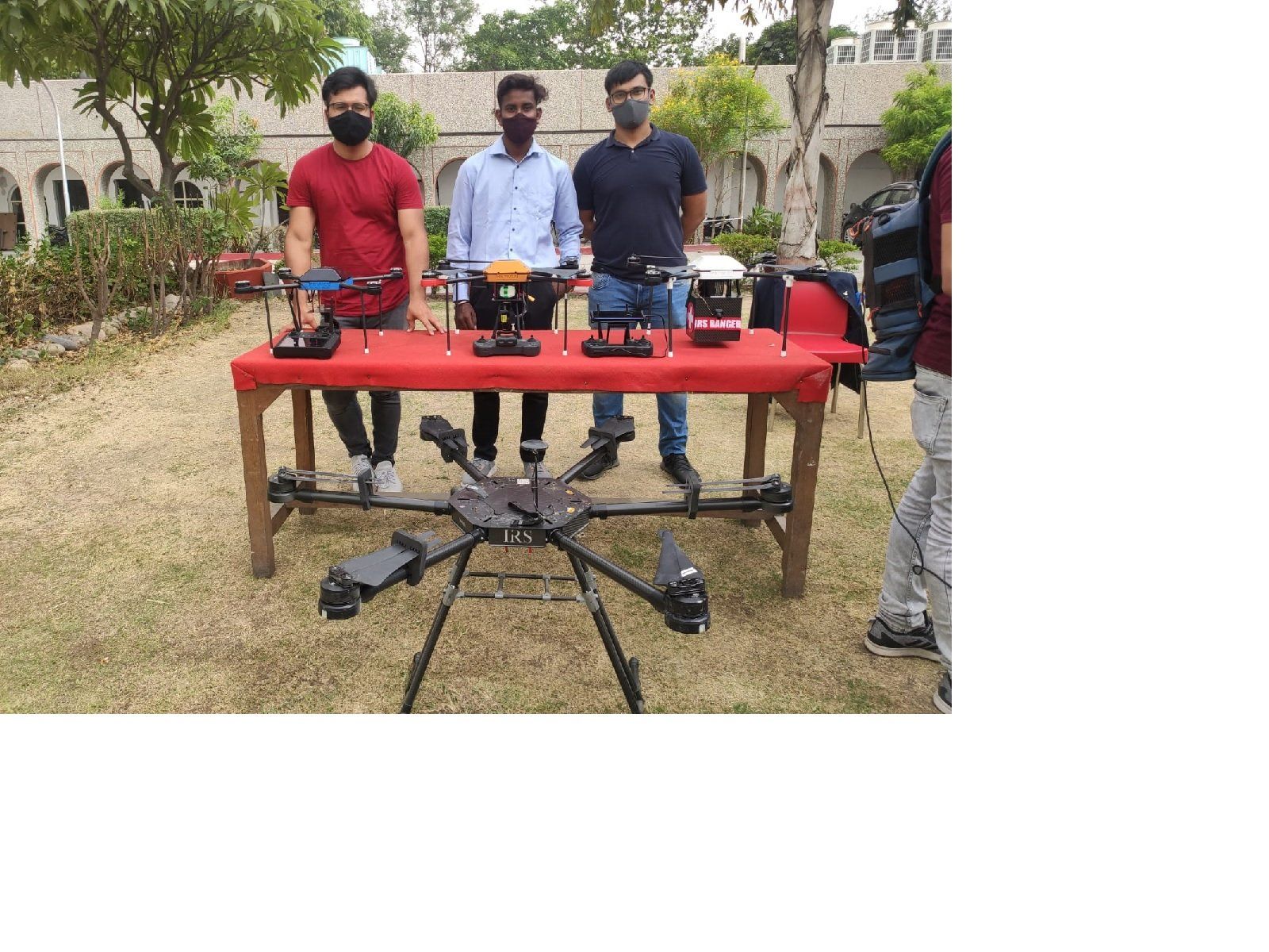 भारतीय सेना के लिए ड्रोन बनाते हैं 28 साल के सागर, इंजीनियरिंग की पढ़ाई में आया था आइडिया