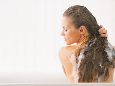 Myths about Periods: क्या आपको भी पीरियड्स में बाल धोने से किया गया है मना, जानें इस बात का सच, Hair wash during periods know these common myth and truths about menstruation Myths about Periods: क्या आपको भी पीरियड्स में बाल धोने से किया गया है मना, जानें इस बात का सच, Hair wash during periods know these common myth and truths about menstruation