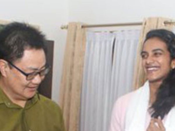 PV Sindhu ने Tokyo Olympics में जीता कांस्य पदक, केंद्रीय मंत्री Kiran Rijiju ने दी जीत की बधाई