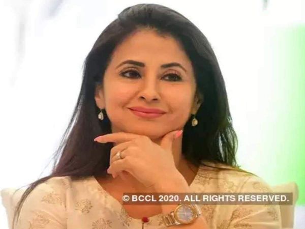 Shivsena leader and Actor Urmila Matondkar tests positive for COVID19