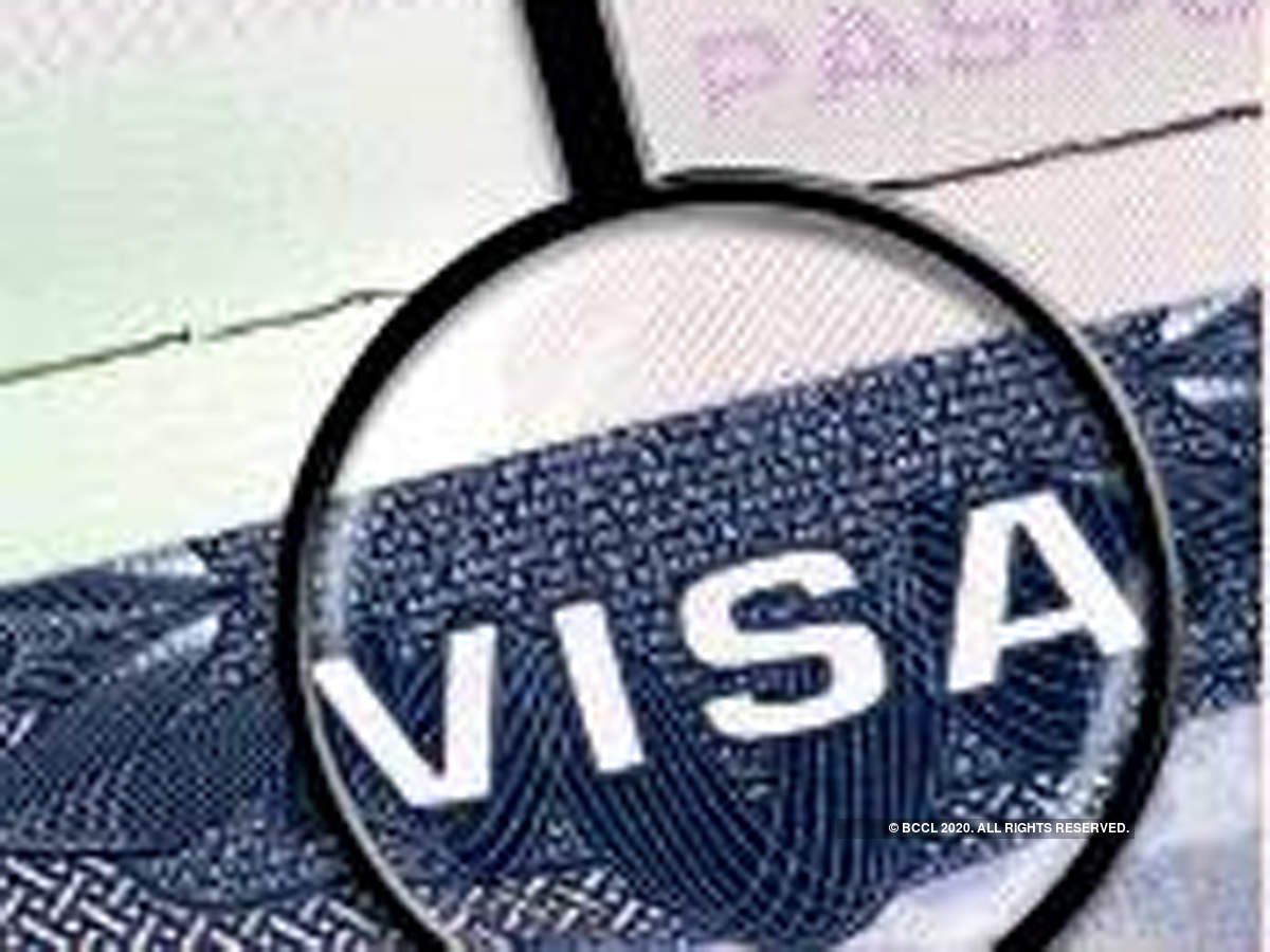 Golden Visa : गोल्डन वीजा क्या है? यूएई ने इस स्कीम का किया विस्तार, हजारों भारतीयों को होगा फायदा