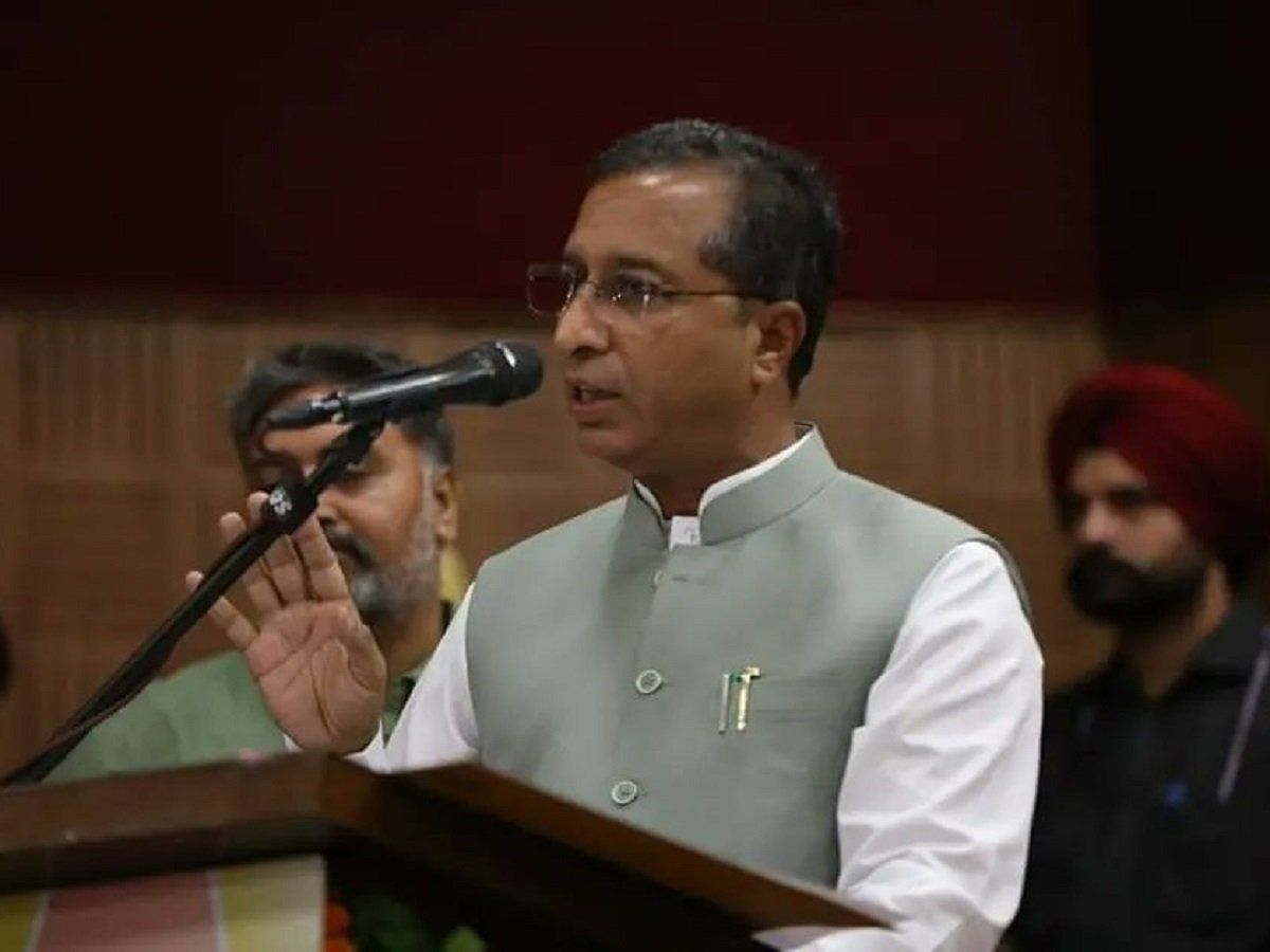 पंजाब: भ्रष्टाचार के आरोप पर CM भगंवत मान ने मंत्री को किया बर्खास्त, केजरीवाल ने कहा- कार्रवाई ने मेरी आंखों में आंसू ला दिए