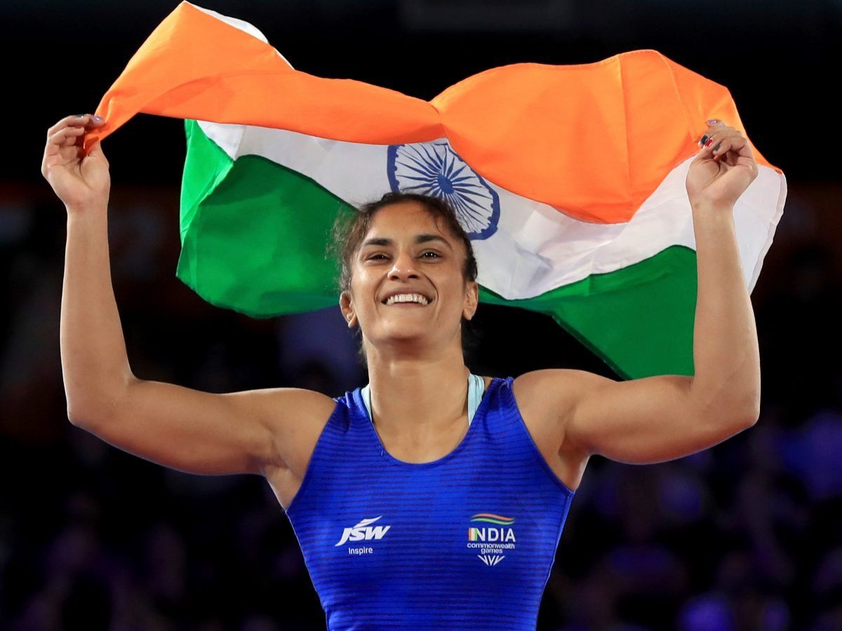 टोक्यो ओलंपिक की हार के बाद कुश्ती छोड़ना चाहती थीं विनेश फोगाट, इस वजह से बदला मन और रचा इतिहास
