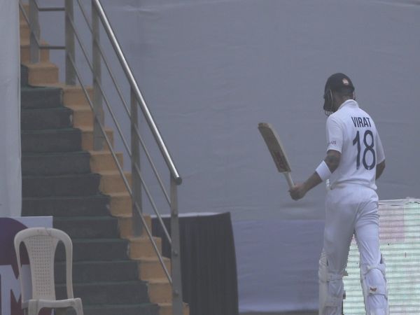 Virat-kohli-mumbai-test