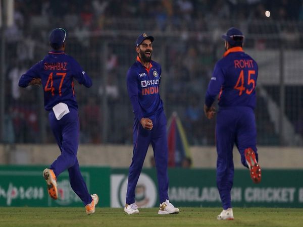 Vitat-kohli-Rohit-Sharma-Shahbaz