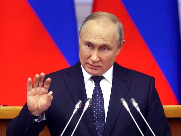 Vladimir Putin may declare all-out war against Ukraine on May 9, because military are outraged 