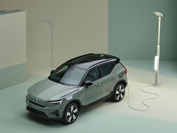 Volvo XC40 Recharge Electric SUV Set To Launch