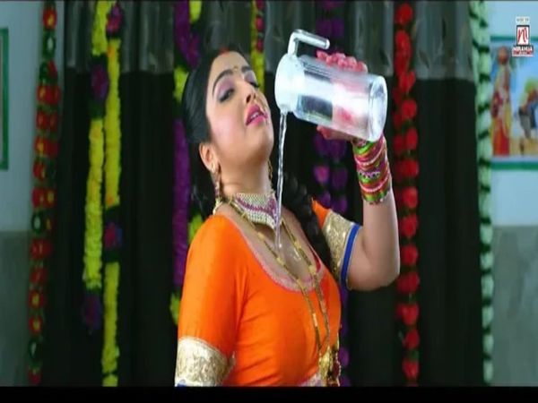 Bhojpuri hot song