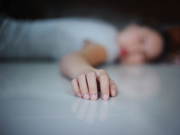 Woman murdered with throat slit inside flat in a society in Greater Noida, police in search of relative