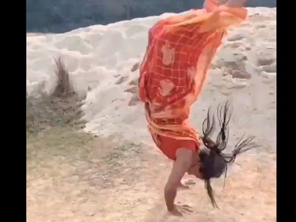 woman in a saree performs backflips, getting praised fiercely, watch viral video