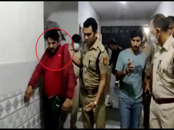 On the day of Karva Chauth, wife calls police and got her murderer husband arrested