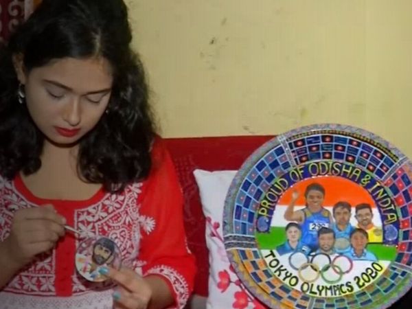 Tokyo Olympic medalists को अपने आर्ट के जरिए ट्रिब्यूट दे रही प्रियंका सॉफ्टवेयर डेवलपर भी हैं