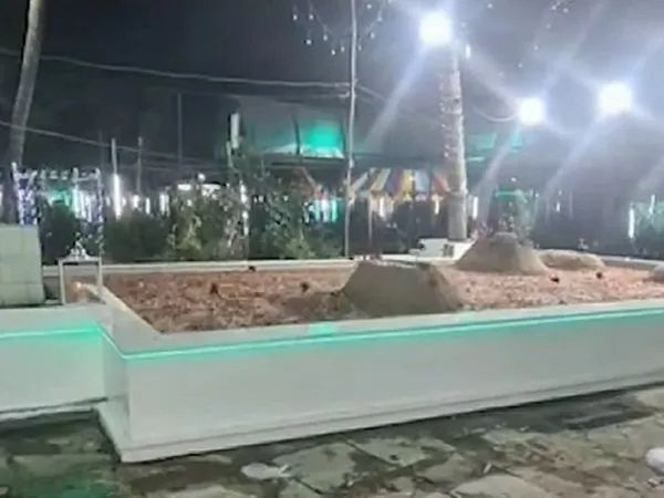 Political uproar over the honor of terrorist Yakub Memons grave in Mumbai