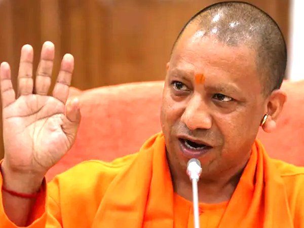 UP Waqf properties: यूपी में मदरसों के बाद अब 'वक्फ संपत्तियों' का रिकॉर्ड खंगालेगी योगी सरकार
