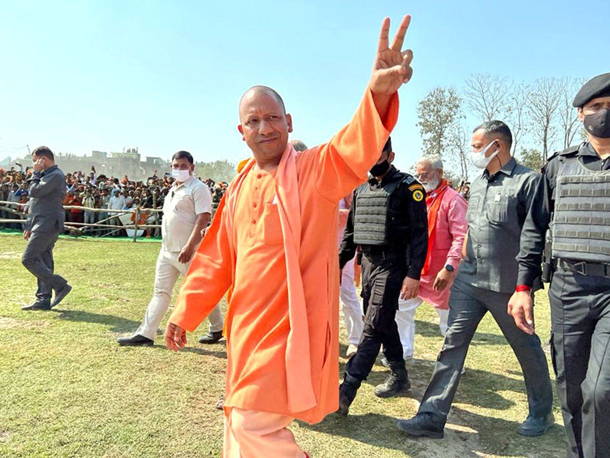 UP Elections: दिलचस्प है गोरखपुर की चुनावी लड़ाई, 'महाराज' के सिवा कोई नहीं
