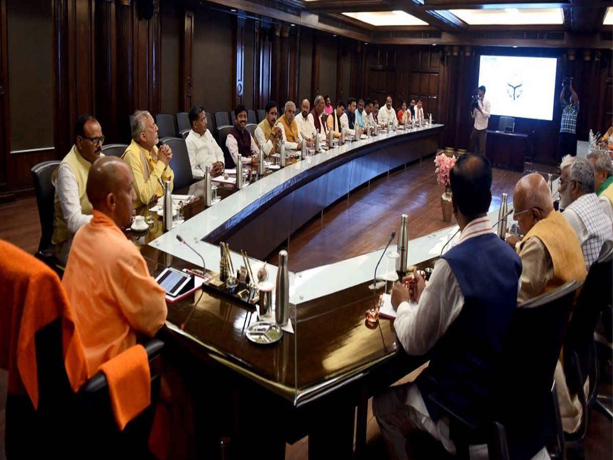 UP: जानिए कैसे योगी कैबिनेट के जरिए BJP ने तैयार किया 2024 का रास्ता