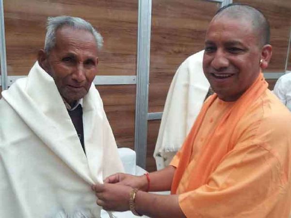 CM Yogi's father Anand singh admitted in  AIIMS Delhi 