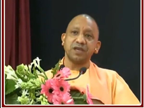Without naming Congress leader Rahul Gandhi, Yogi Adityanath slams ‘accidental Hindus