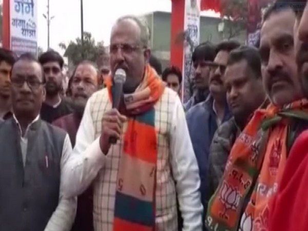 Yogi minister Raghuraj Singh controversial statement