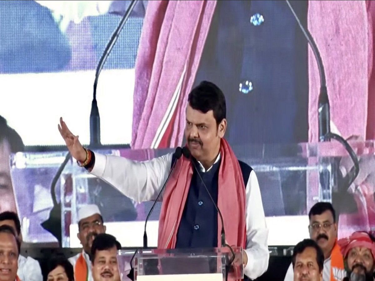 Mumbai: 'मैं समंदर हूं लौटकर वापस आऊंगा', उद्धव सरकार गिरने के बाद वायरल हुआ फडणवीस का यह पुराना वीडियो