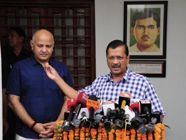aap, gujarat, arvind kejriwal, police raid