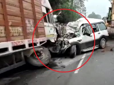 Pratapgarh road accident Pratapgarh road accident