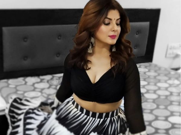 Bhojpuri Actress Smrity Sinha 