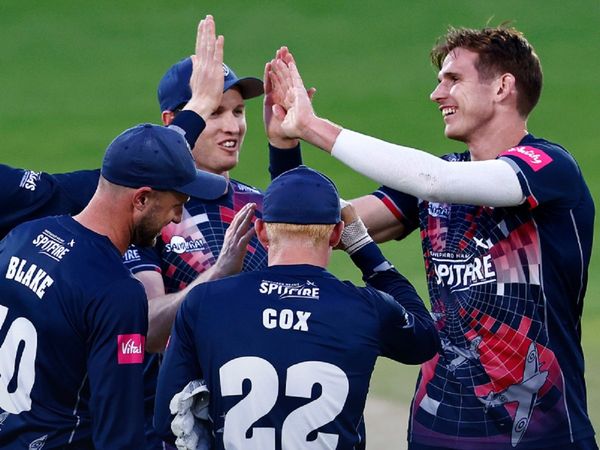 Adam Milne, Kent beat Surrey by 11 runs