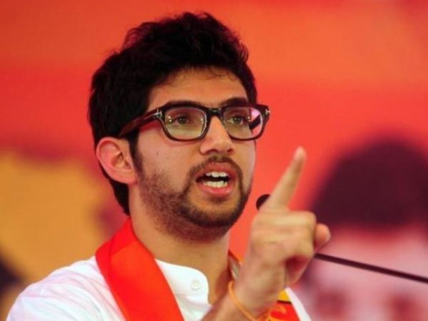 Aaditya Thackeray arrives lucknow leaves for ayodhya to pray ramlala 