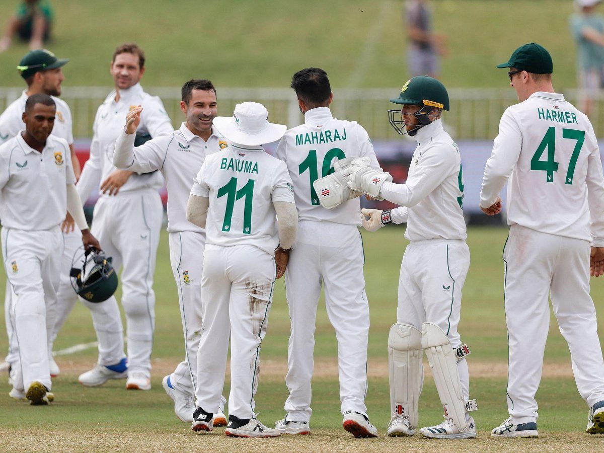 SA vs BAN: केशव महाराज के सामने बांग्लादेशी बल्लेबाजों ने घुटने टेके, दक्षिण अफ्रीका ने दर्ज की विशाल जीत
