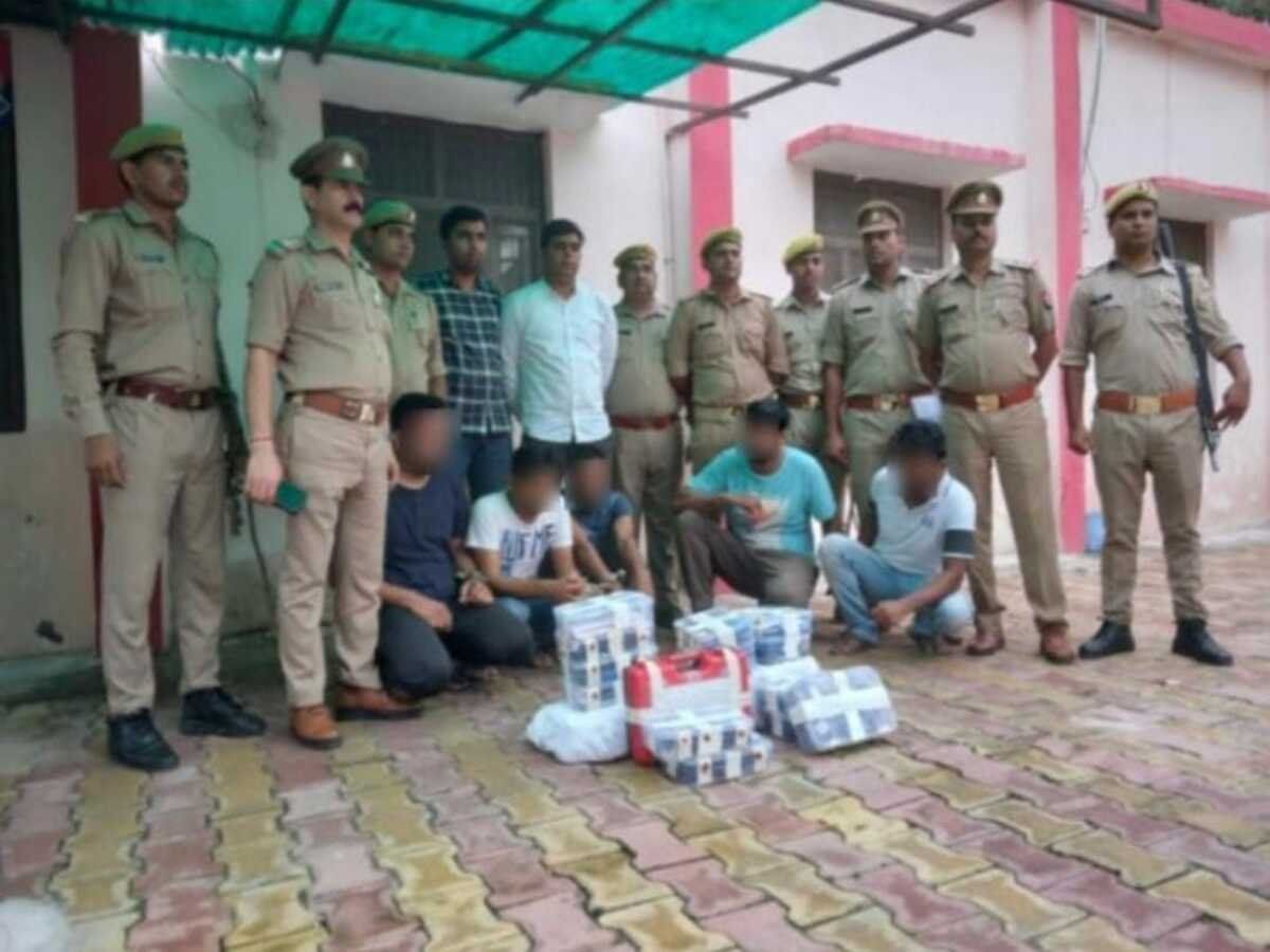 Agra Police Big Action: आगरा में बड़े गिरोह का पर्दाफाश, लग्जरी गाड़ियां चुराते थे ये शातिर, अब आए पकड़ में