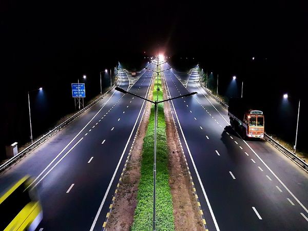 ahemdabad vadodra national highway