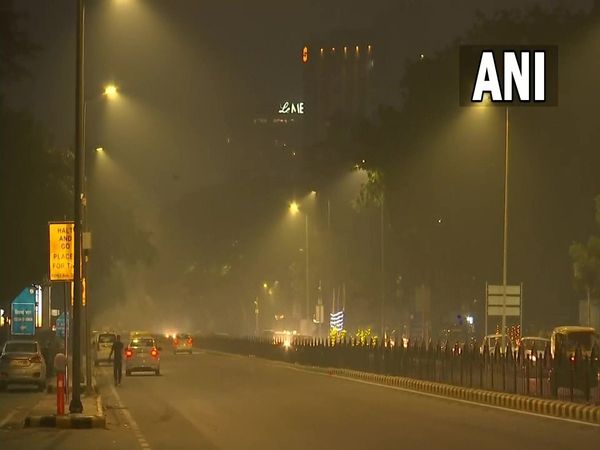 air pollution, air quality index delhi, air quality index ncr, air pollution in india, stubble burning, fire crackers, air pollution impact