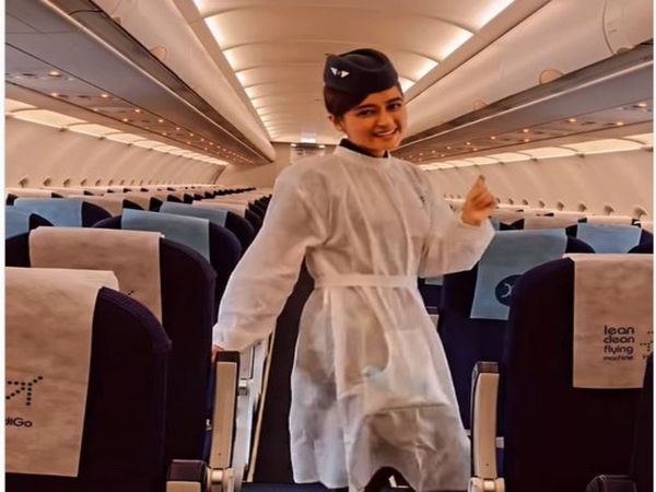 Dance Video air hostess aayat Heart Touching Dance viral Video in hindi  