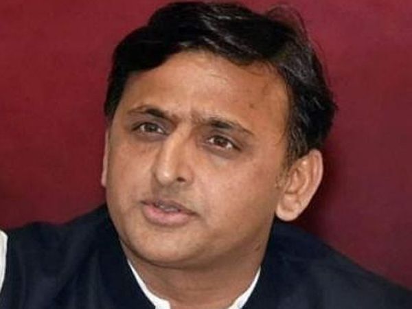Akhilesh Yadav asks How Covid-19 case surfaced when screening was done at airports