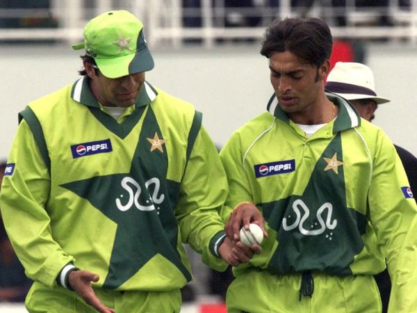 wasim akram and shoaib akhtar