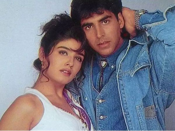 Akshay Kumar with Raveena Tandon