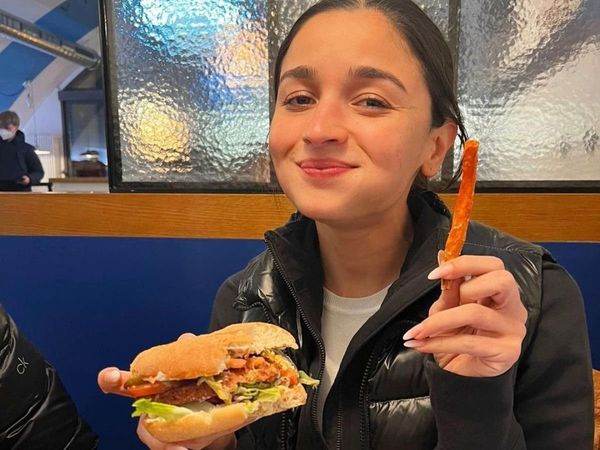 Zodiac Traits List, Zodiac signs, Pisces, Sagittarius, Libra, Leo, Aries, Impulsive eating, Foodie